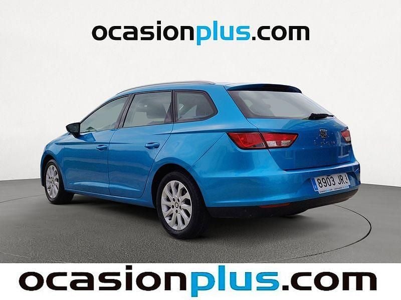 Usado Seat Leon Style 125 CV (91 kW) 2016 Azul Monovolumen
