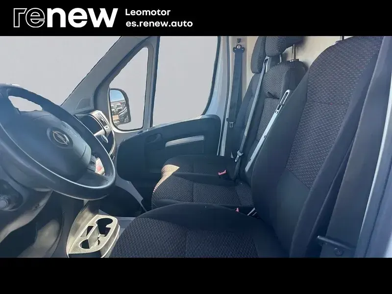 Usado Opel Movano 140 CV (102 kW) 2024 Blanco Van