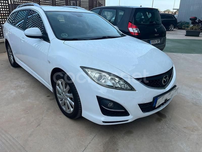 Usado Mazda 6 Style 129 CV (94 kW) 2012 Blanco Familiar