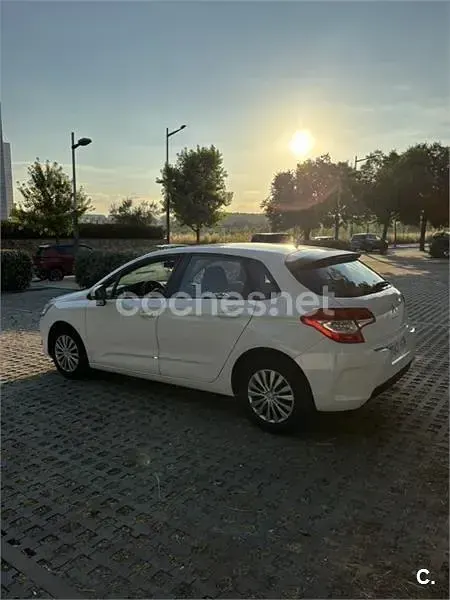 Usado Citroën C4 Business Class 92 CV (67 kW) 2011 Blanco Berlina