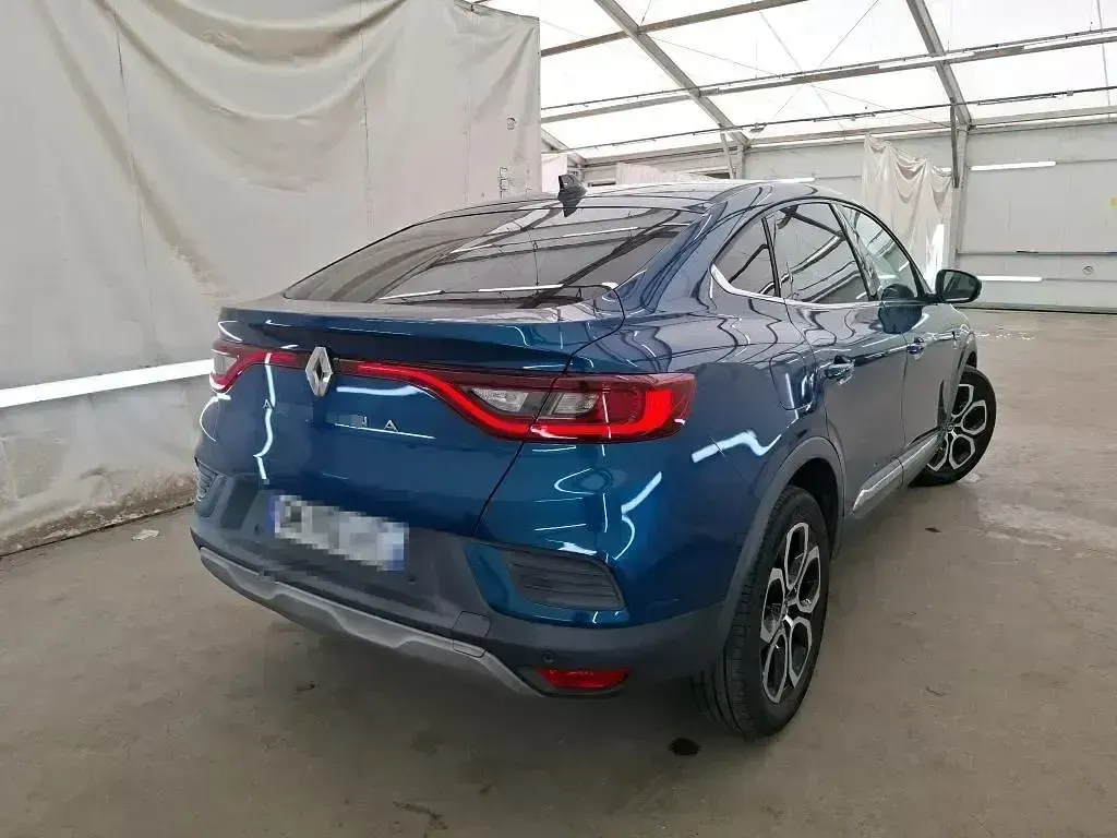 Usado Renault Arkana Techno 140 CV (102 kW) 2023 Azul SUV