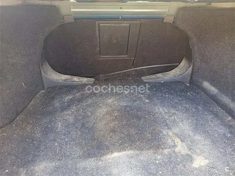 Usado Opel Vectra Elegance 100 CV (73 kW) 2005 Azul Berlina