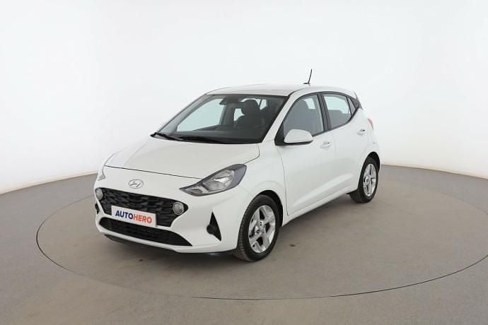 Blanco Usado 2021 Hyundai i10 Utilitario | 11.699 € (Precio justo) - Imagen 1/3