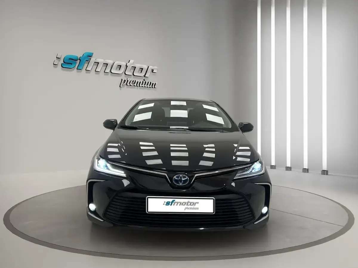 Usado Toyota Corolla Style 184 CV (135 kW) 2022 Negro Berlina