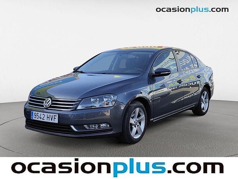 Gris Usado 2013 VW Passat Edition Berlina | 10.800 € (Precio justo) - Imagen 1/4