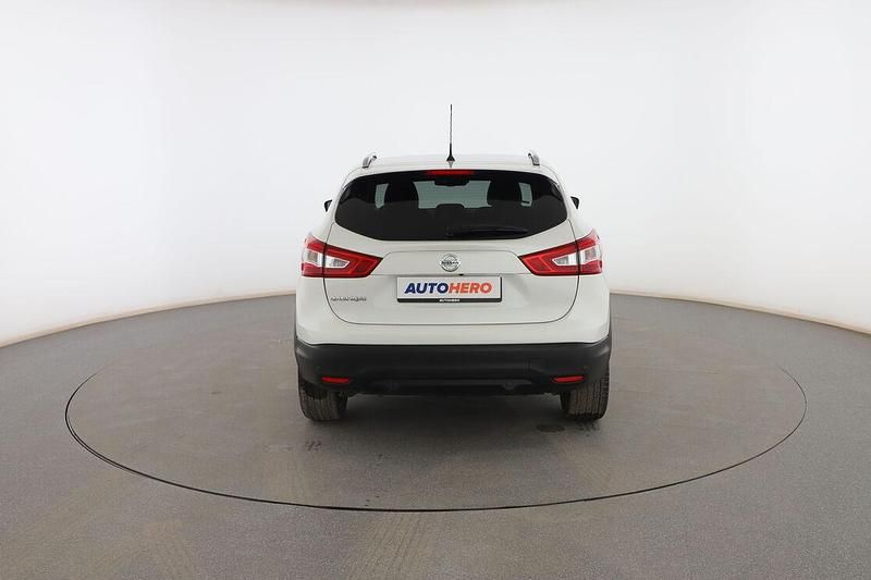 Usado Nissan Qashqai 360º 130 CV (95 kW) 2015 Blanco SUV