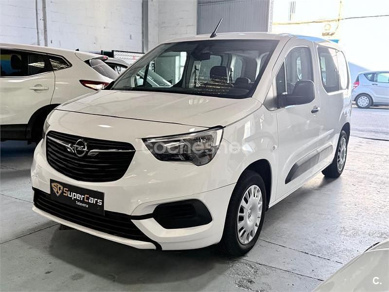 Usado Opel Combo Life 102 CV (75 kW) 2020 Blanco Monovolumen