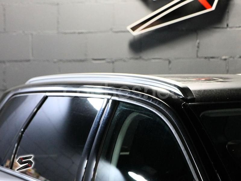 Usado Peugeot 5008 Allure 130 CV (95 kW) 2020 Gris / plata SUV