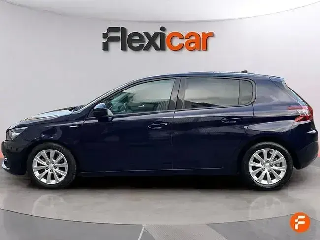 Usado Peugeot 308 Access 110 CV (80 kW) 2020 Azul Berlina