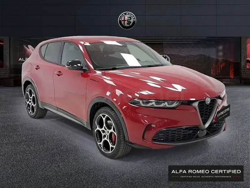 Usado Alfa Romeo Tonale Edizione Speciale 280 CV (205 kW) 2023 Rojo SUV