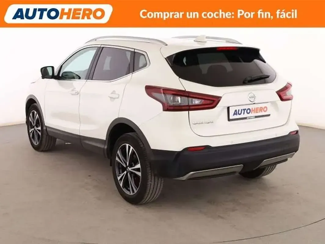 Usado Nissan Qashqai N-Connecta 140 CV (102 kW) 2021 Blanco SUV