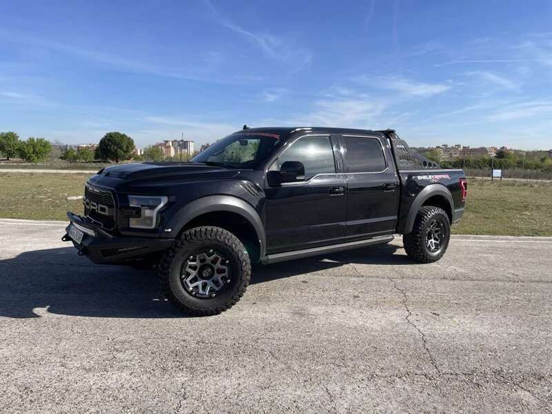 Negro Usado 2019 Ford F-150 Recogida | 129.900 € - Imagen 1/4