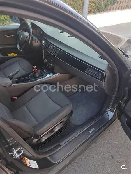 Usado BMW 320 163 CV (119 kW) 2007 Negro Berlina