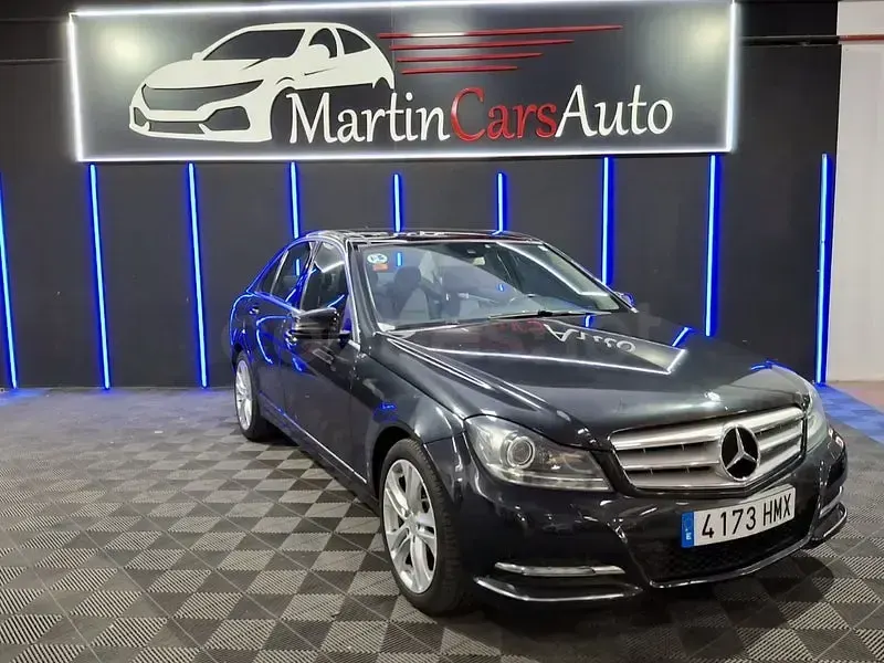 Usado Mercedes C250 Avantgarde 204 CV (150 kW) 2012 Negro Berlina