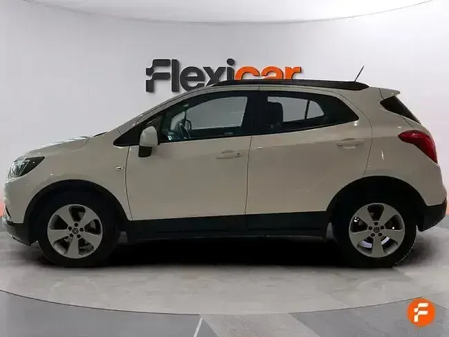 Usado Opel Mokka Selective 140 CV (102 kW) 2018 Blanco SUV