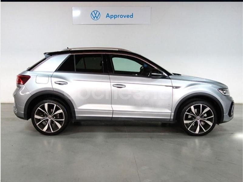 Usado VW T-Roc R-line 190 CV (139 kW) 2024 Gris / plata SUV