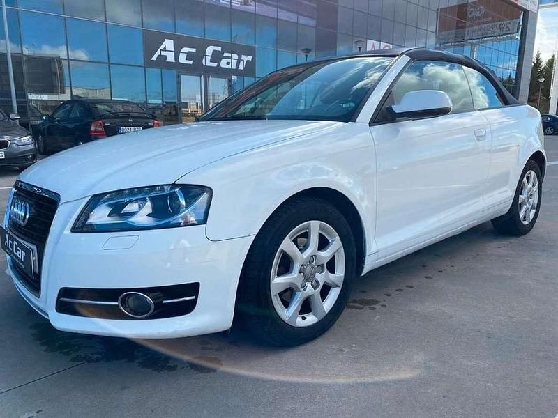 Usado Audi A3 Cabriolet Ambition 105 CV (77 kW) 2012 Blanco Descapotable