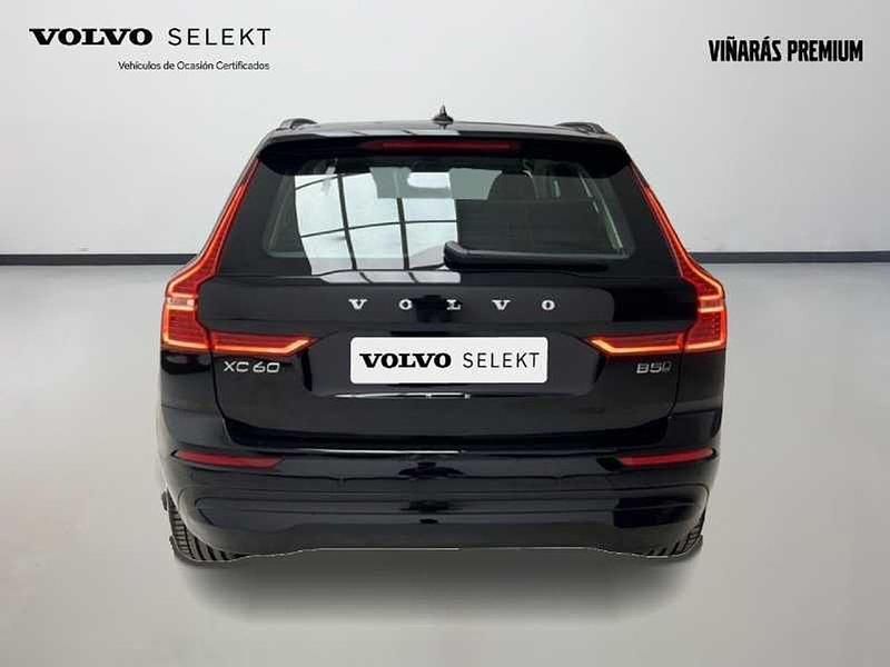 Usado Volvo XC60 Core 250 CV (183 kW) 2025 Negro SUV