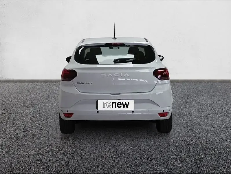 Usado Dacia Sandero Expression 101 CV (74 kW) 2025 Blanco Berlina