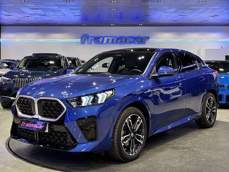 Azul Usado 2025 BMW X2 M Sport SUV | 43.900 € - Imagen 1/4