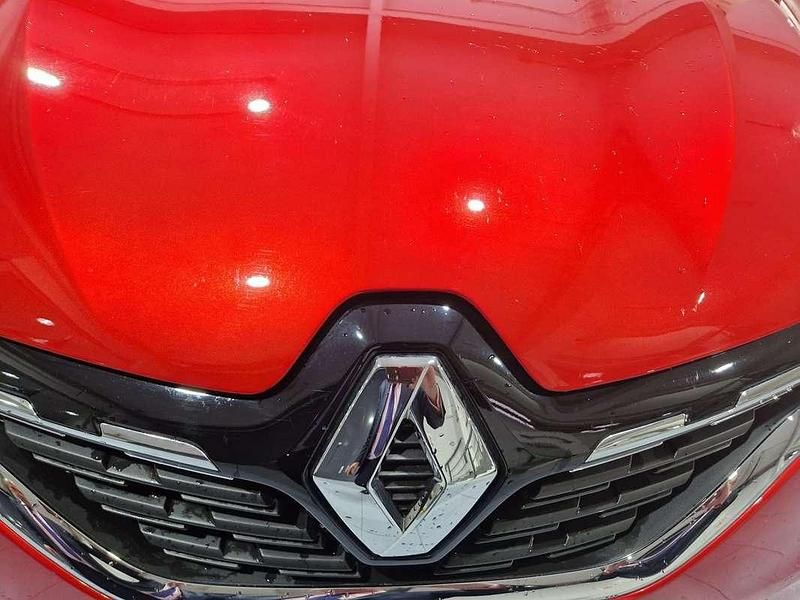 Usado Renault Captur Zen 101 CV (74 kW) 2022 Rojo SUV