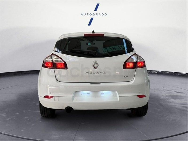 Usado Renault Mégane LIMITED 115 CV (84 kW) 2015 Blanco Berlina