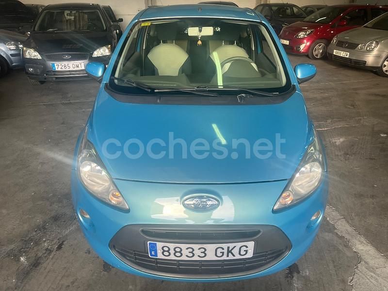 Usado Ford Ka Titanium 69 CV (50 kW) 2009 Azul Berlina
