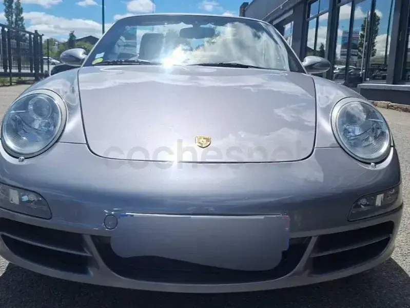 Usado Porsche 911 Carrera S Cabriolet 355 CV (261 kW) 2005 Gris / plata Descapotable