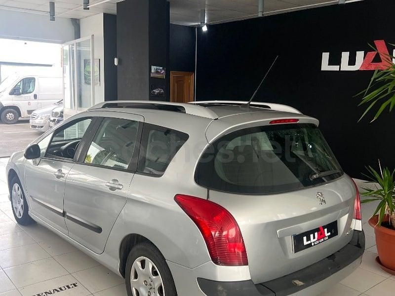 Usado Peugeot 308 SW Premium 110 CV (80 kW) 2009 Gris / plata Familiar