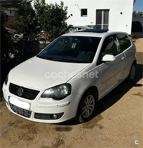 Usado VW Polo Highline 80 CV (58 kW) 2008 Blanco Utilitario