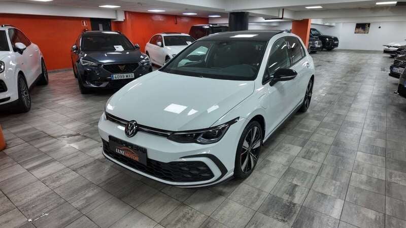 Blanco Usado 2021 VW Golf VIII GTE Utilitario | 27.990 € (Precio justo) - Imagen 1/4