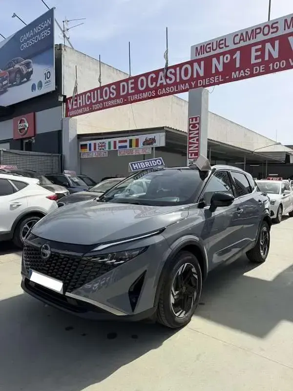 Usado Nissan Qashqai 160 CV (117 kW) 2025 Gris SUV