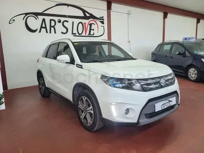 Usado Suzuki Vitara GLX 120 CV (88 kW) 2016 Blanco SUV
