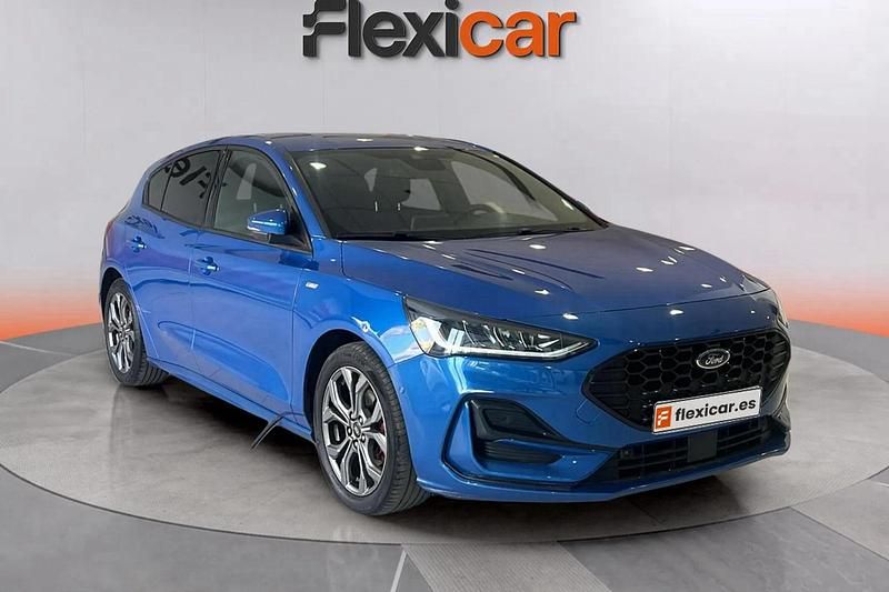 Azul Usado 2023 Ford Focus ST-Line Berlina | 15.290 € (Super precio) - Imagen 1/4