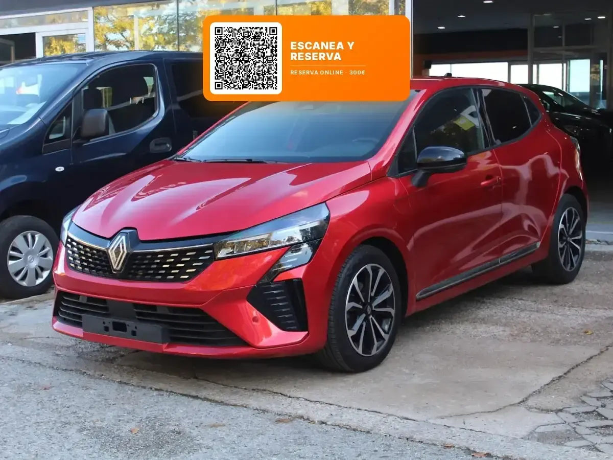 Usado Renault Clio V Techno 90 CV (66 kW) 2024 Rojo Utilitario