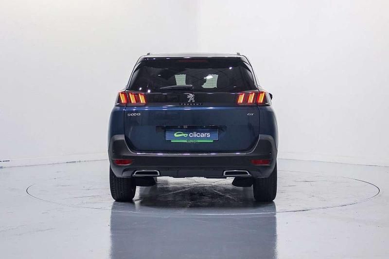 Usado Peugeot 5008 GT 131 CV (96 kW) 2021 Verde SUV