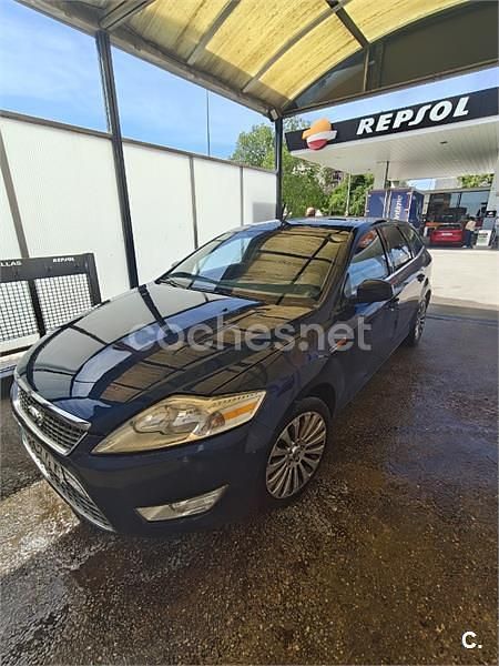 Usado Ford Mondeo Titanium 130 CV (95 kW) 2008 Azul Familiar
