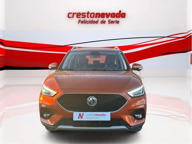 Usado MG ZS Luxury 106 CV (77 kW) 2024 Naranja SUV