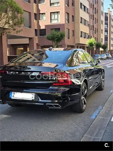 Usado Volvo S90 R-Design 190 CV (139 kW) 2018 Negro Berlina
