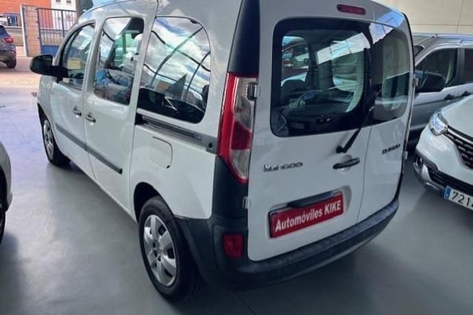 Usado Renault Kangoo 90 CV (66 kW) 2018 Blanco Monovolumen
