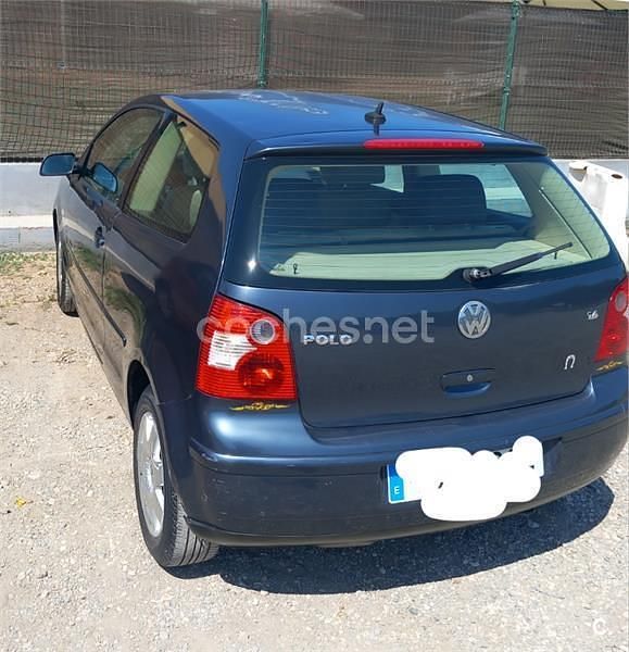 Gris / plata Usado 2003 VW Polo Highline Berlina | 2850 € (Precio justo) - Imagen 1/4