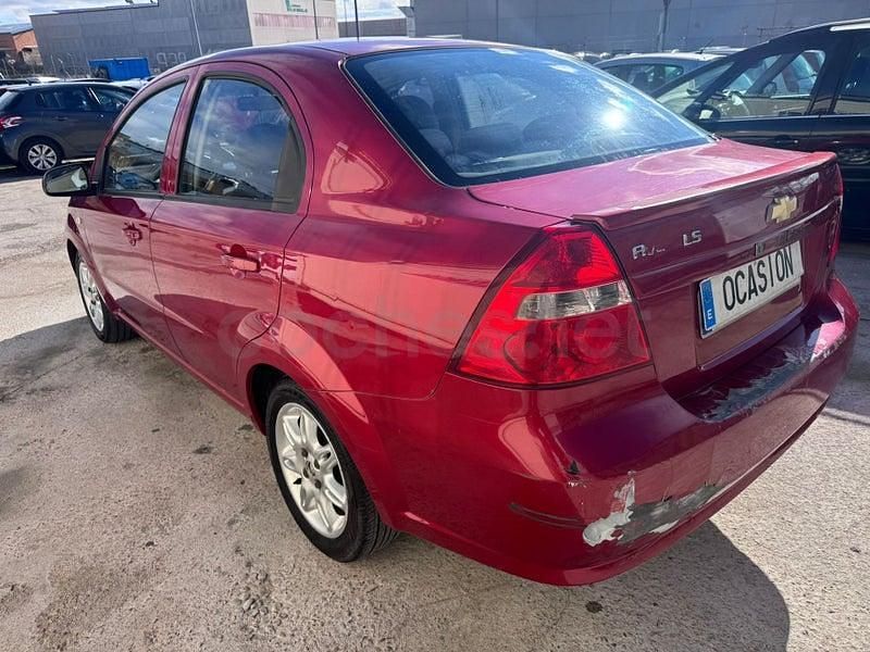 Usado Chevrolet Aveo LS 84 CV (61 kW) 2008 Rojo Berlina