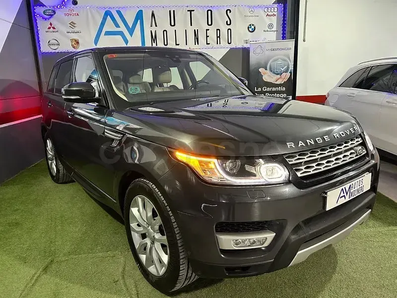 Usado Land Rover Range Rover Sport SE 240 CV (176 kW) 2017 Gris / plata SUV
