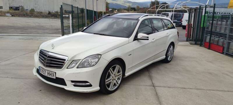 Blanco Usado 2012 Mercedes E350 Avantgarde Familiar | 14.990 € (Precio justo) - Imagen 1/4