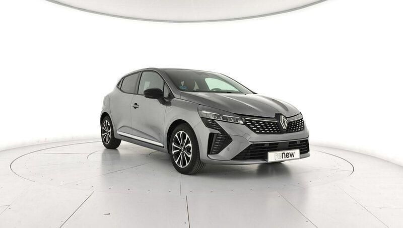 Usado Renault Clio V Techno 100 CV (73 kW) 2025 Gris Berlina