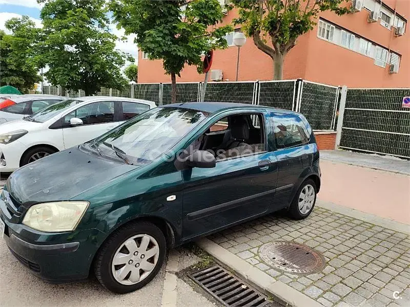 Usado Hyundai Getz 63 CV (46 kW) 2003 Verde Utilitario