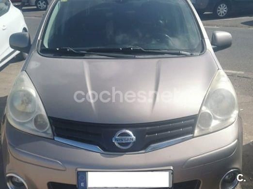 Usado Nissan Note 88 CV (64 kW) 2013 Beige Monovolumen