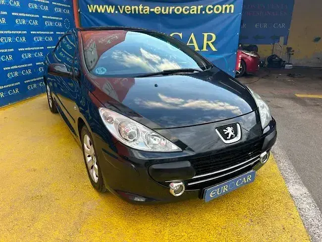 Usado Peugeot 307 110 CV (80 kW) 2007 Negro Berlina