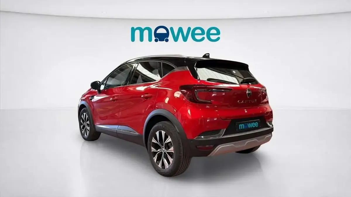 Usado Renault Captur Techno 91 CV (66 kW) 2024 Rojo SUV