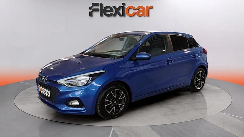 Usado Hyundai i20 75 CV (55 kW) 2019 Azul Utilitario